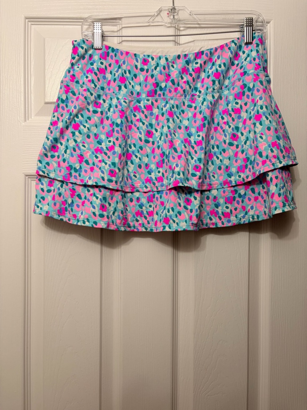 Lilly Pulitzer Luxetic skort size large